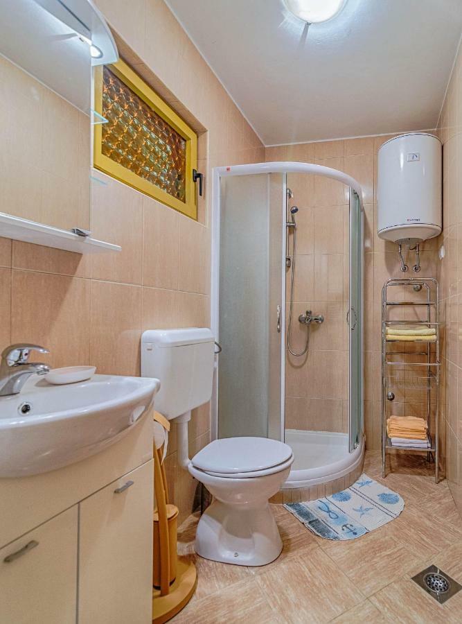 Apartments Marija & Pepa Ρόβινι Εξωτερικό φωτογραφία